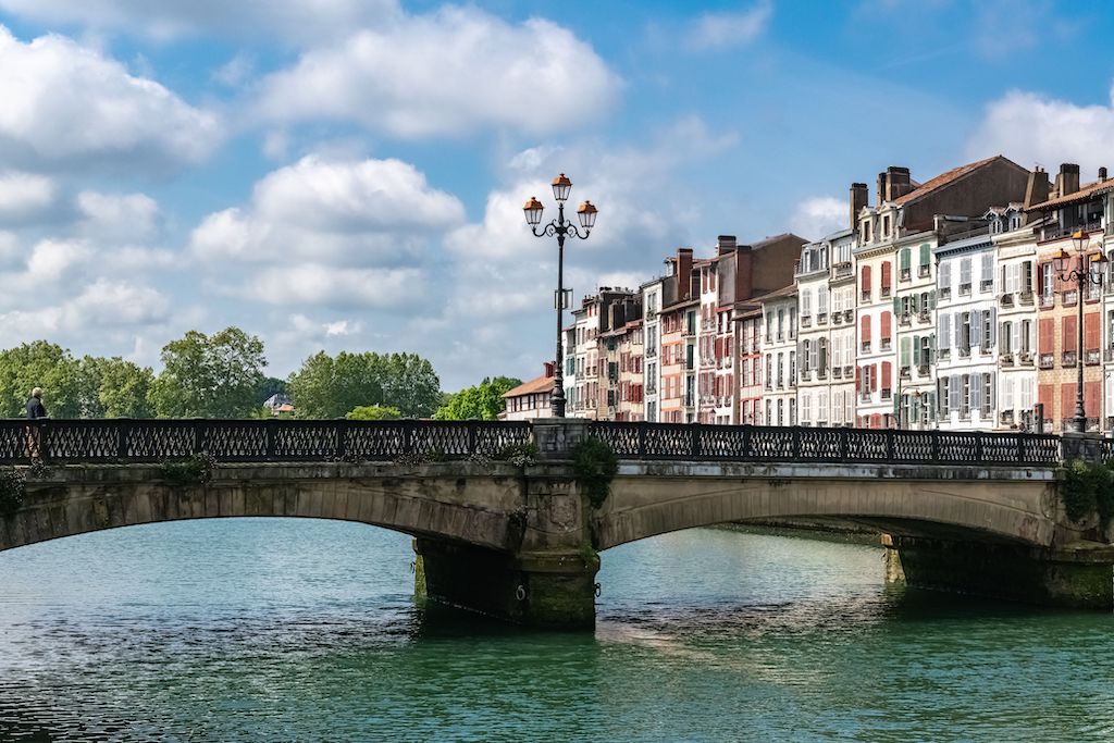Création de site internet sur la Côte Basque : Mettez en lumière votre entreprise ! 1